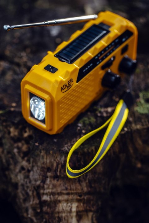 Radio przenośne solarne turystyczne na korbkę biwakowe latarka