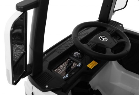 Pojazd Mercedes Benz Actros Biały