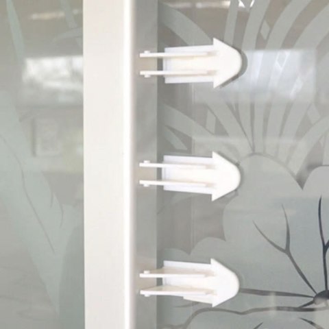 Zabezpieczenie motylek blokada do drzwi przesuwnych biały