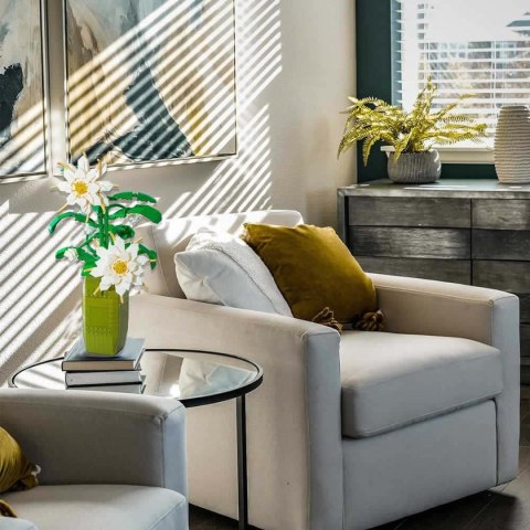 Zestaw Klocków Kwiaty Białe 571el. kwiaty w wazonie