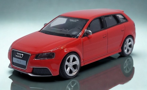 Audi RS3 Sportback Red Samochód Die-Cast 1:43 auto do kolekcji i zabawy