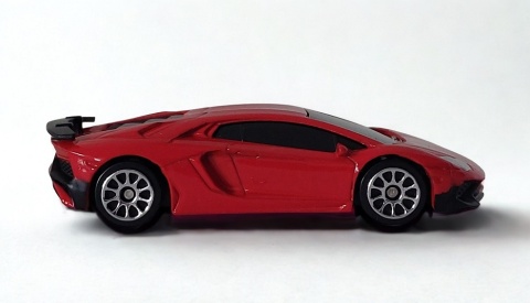 Lamborghini Aventador SV Coupe Samochód resorak Die-Cast 1:64 red