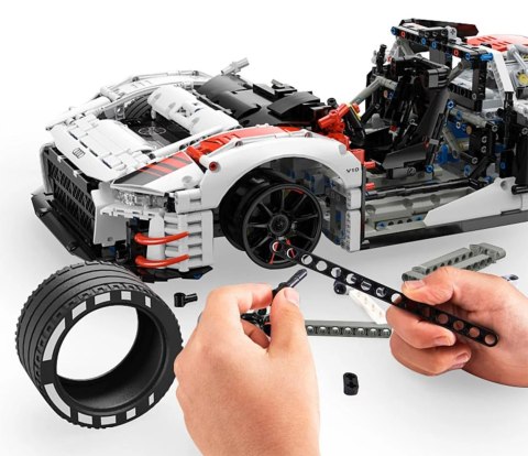 Autko Klocki 1:8 Audi R8 LMS GT3 Białe RASTAR