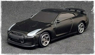 Nissan GT-R (R35) Resorak Samochodzik RMZ