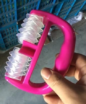 Antycellulitowy masażer do ciała roller masaż